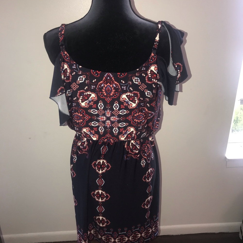 Dress - Picture 4 of 4